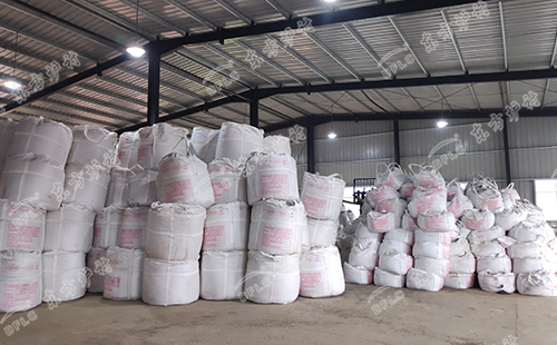 莫来石耐火浇注料施工时有什么要求？