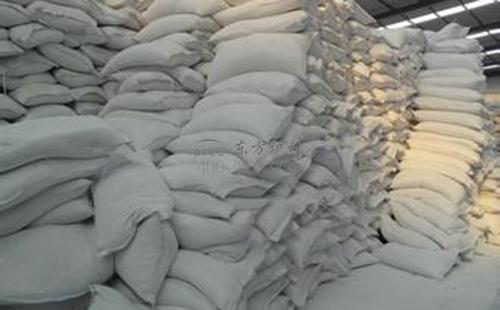 是什么在决定自流浇注料的流动性？自流浇注料适用的范围