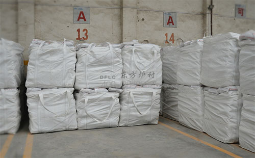 耐材厂家跟你说轻质砖砂耐火浇注料的密度体积