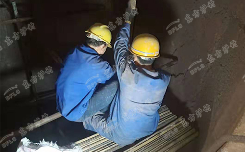处理耐火浇注料脱落的办法原来有这些