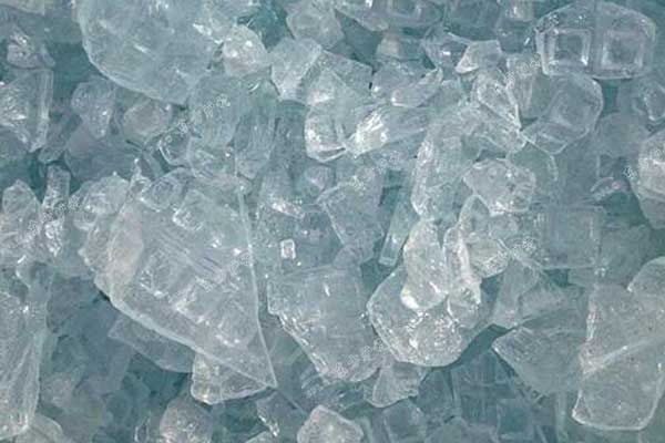 水硬性耐火浇注料