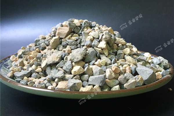 刚玉质高强耐磨耐火浇注料