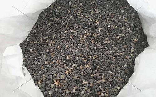 矾土耐火浇注料